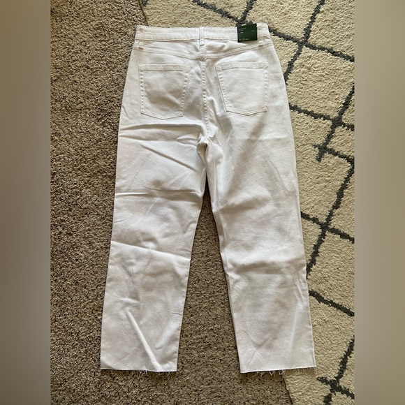 NWT Wild Fable Super-High Rise Distressed Cropped Straight Jeans - Picture 3 of 6